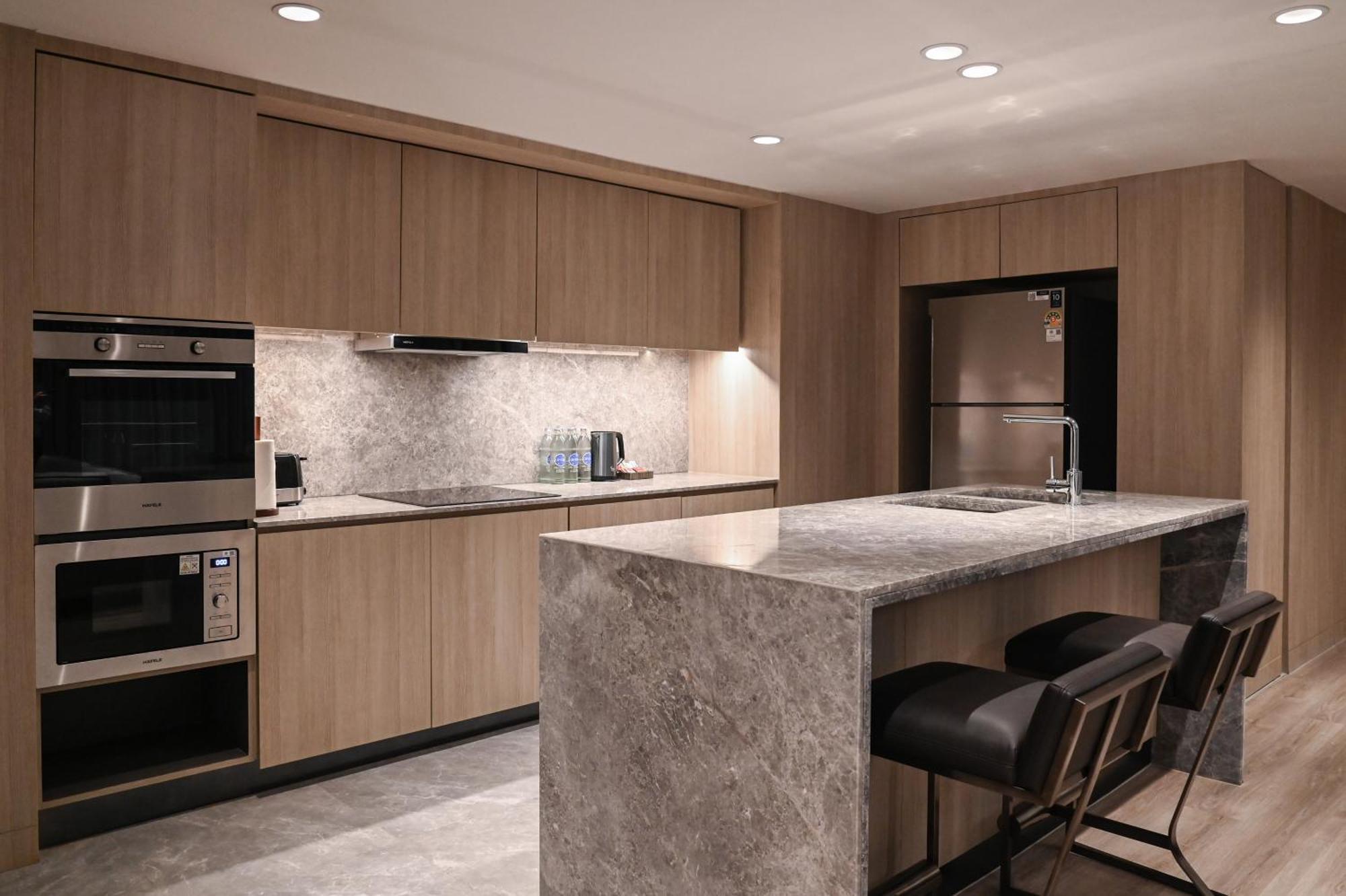 Marriott Executive Apartments, Bangkok Townhall Sukhumvit Экстерьер фото