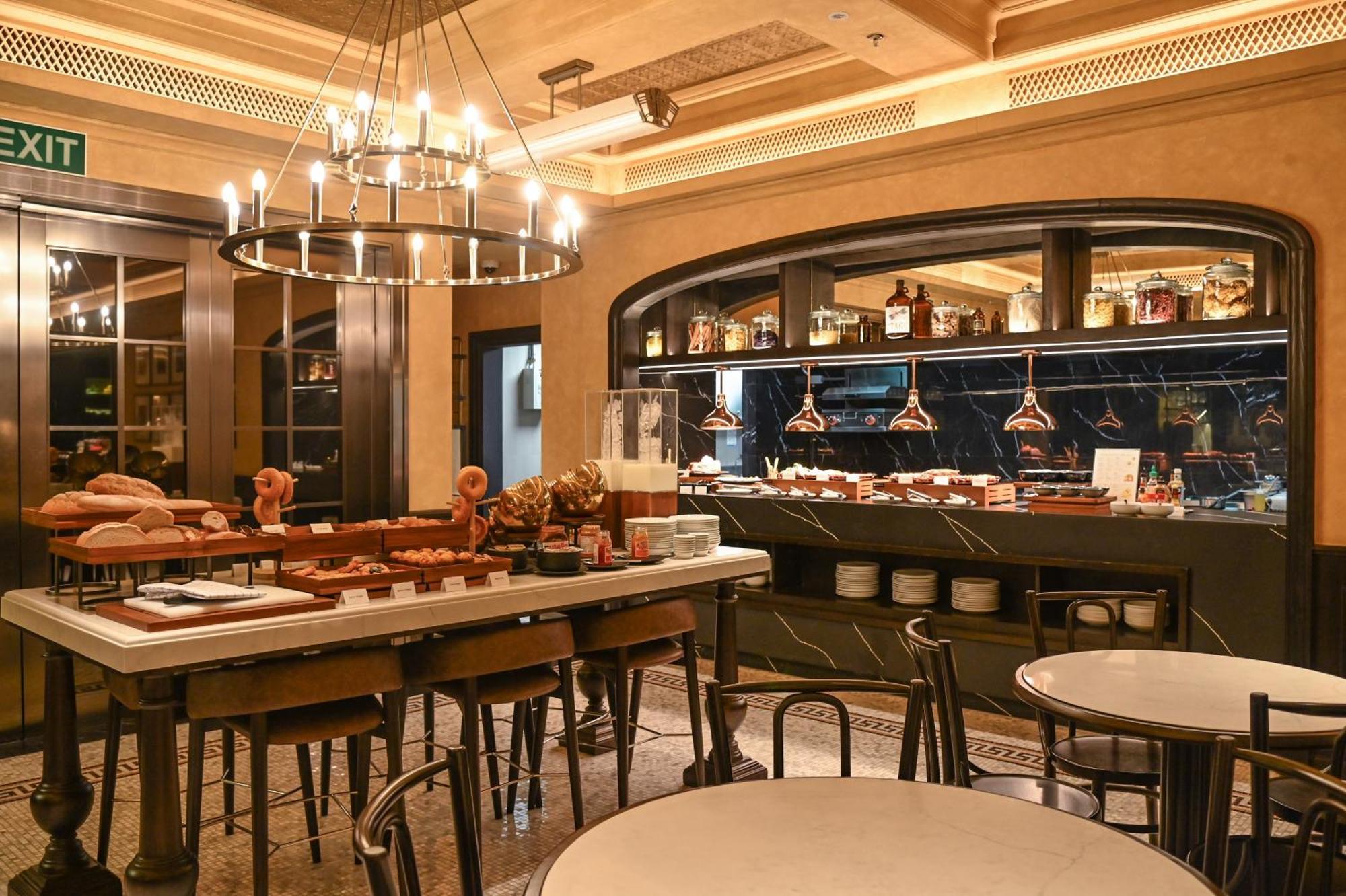 Marriott Executive Apartments, Bangkok Townhall Sukhumvit Экстерьер фото