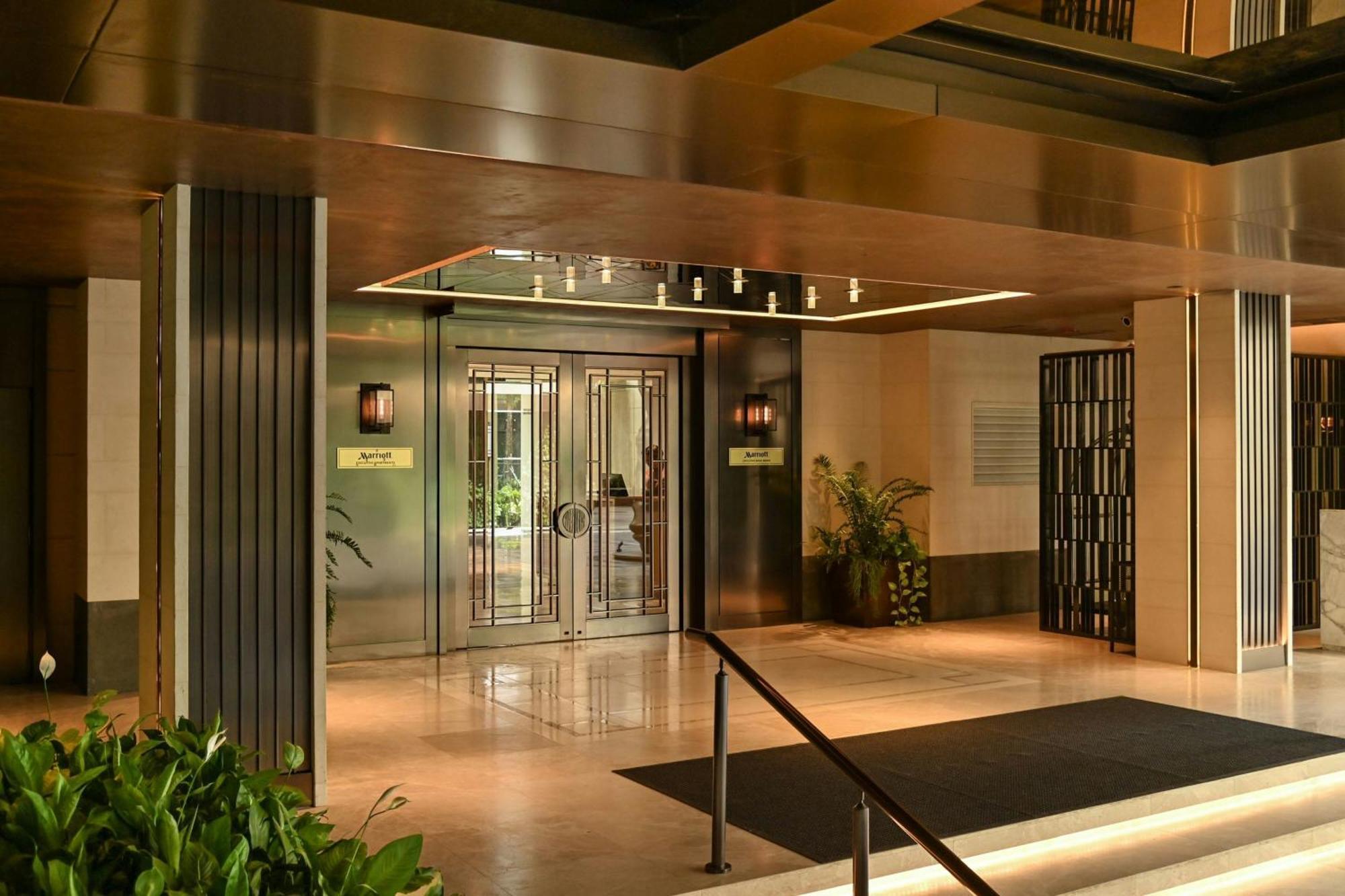 Marriott Executive Apartments, Bangkok Townhall Sukhumvit Экстерьер фото